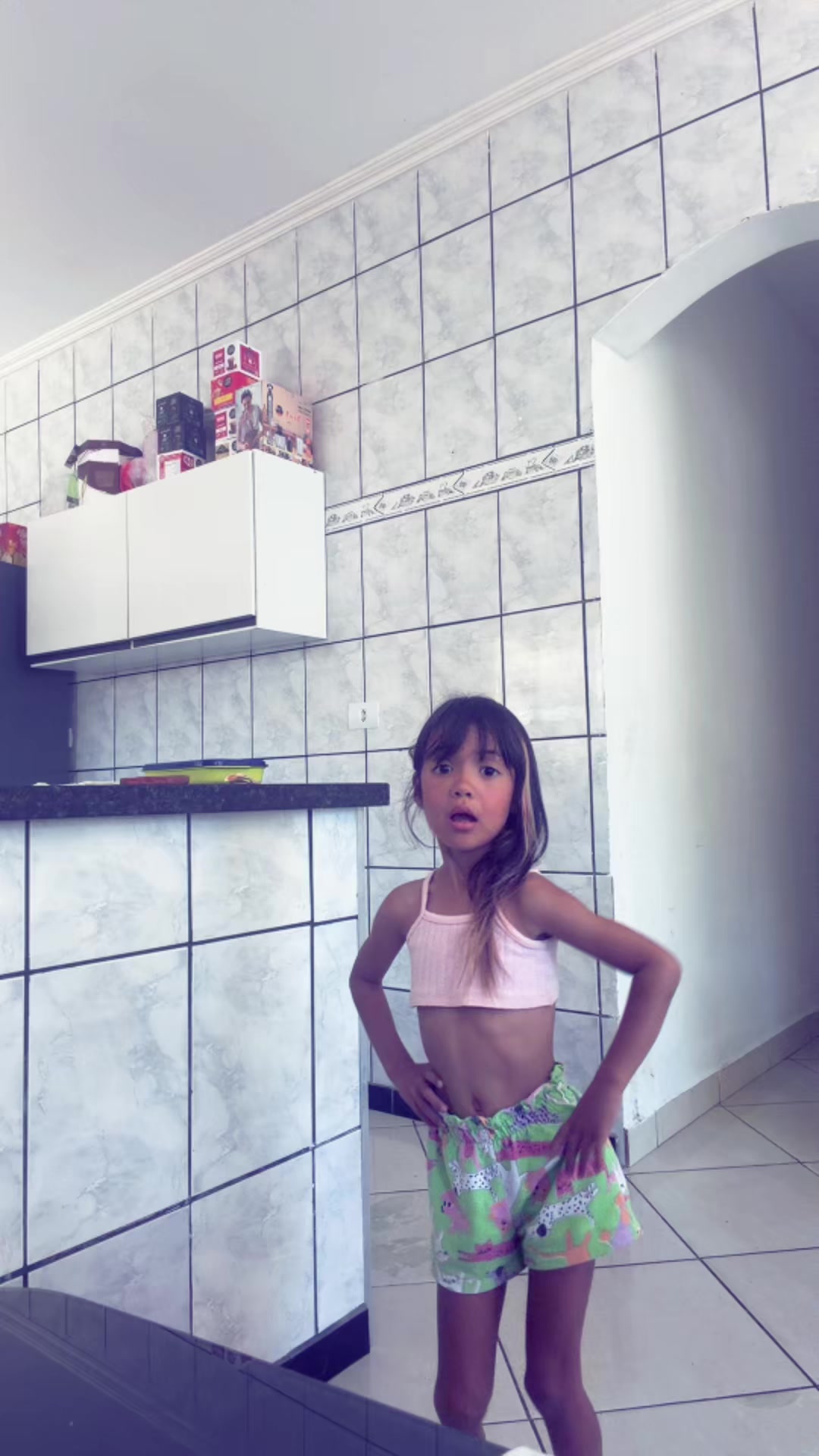 @larissakawakame41