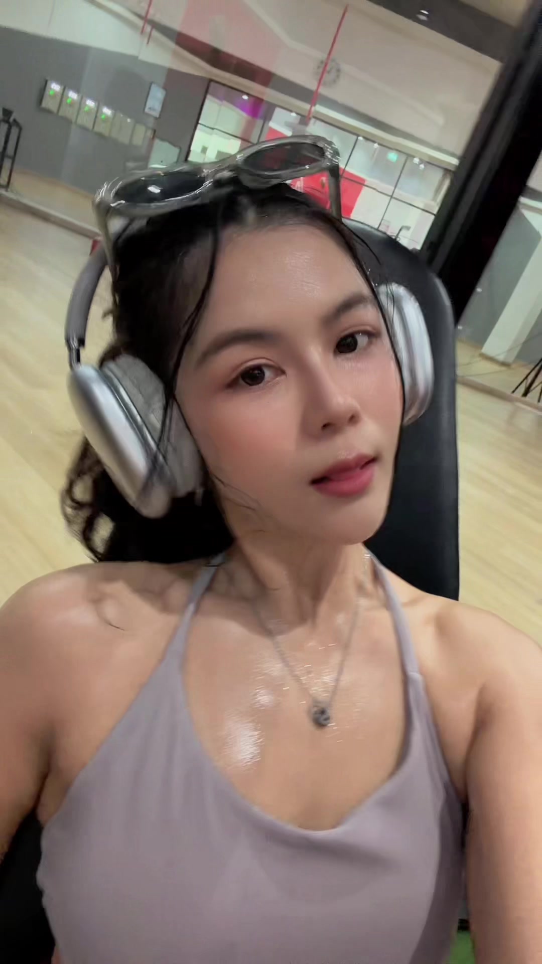 @JOY.
