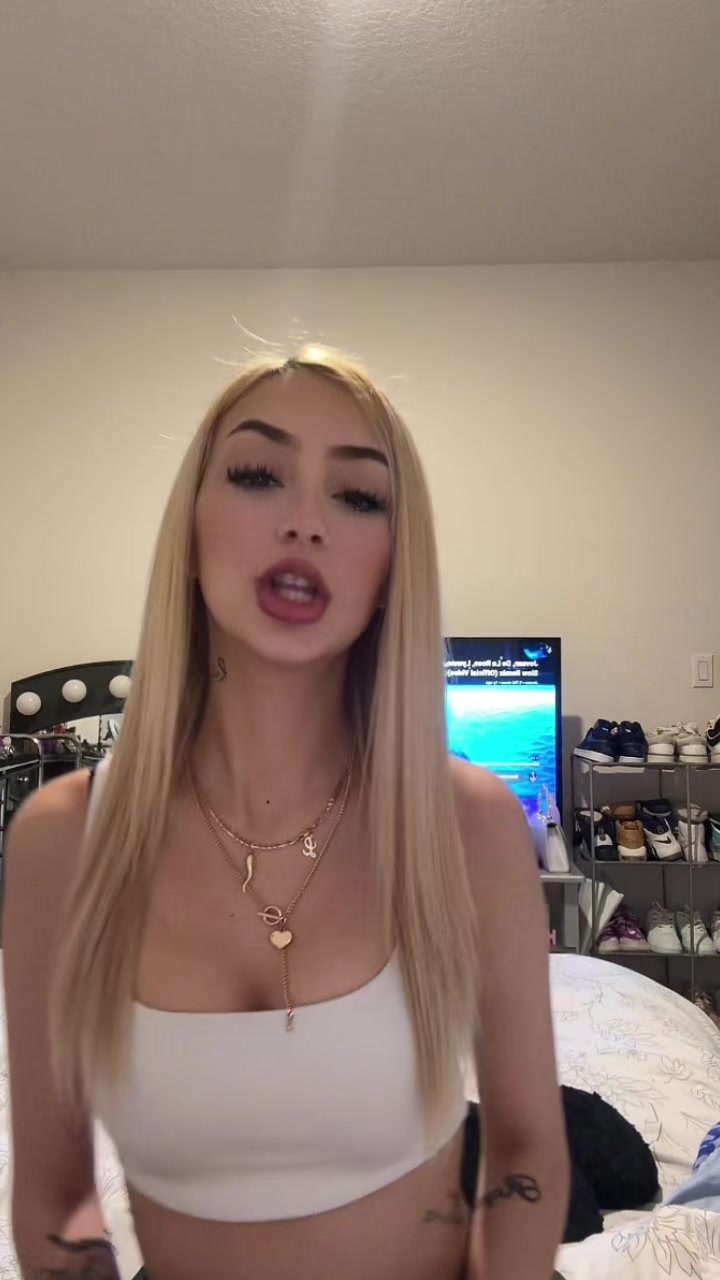 @Linda🦋