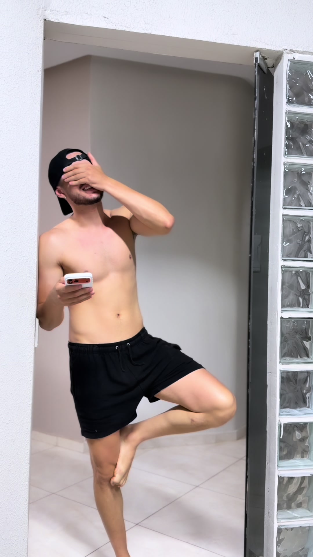 @theuxxv_