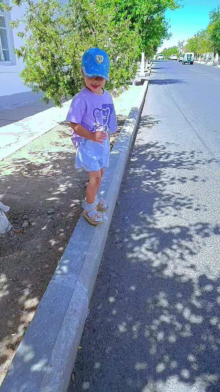 @𝒮 𝑒 𝓎 𝒹 𝒶