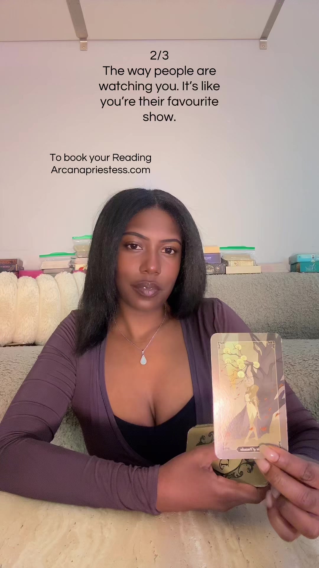@Arcana Priestess Tarot Reader