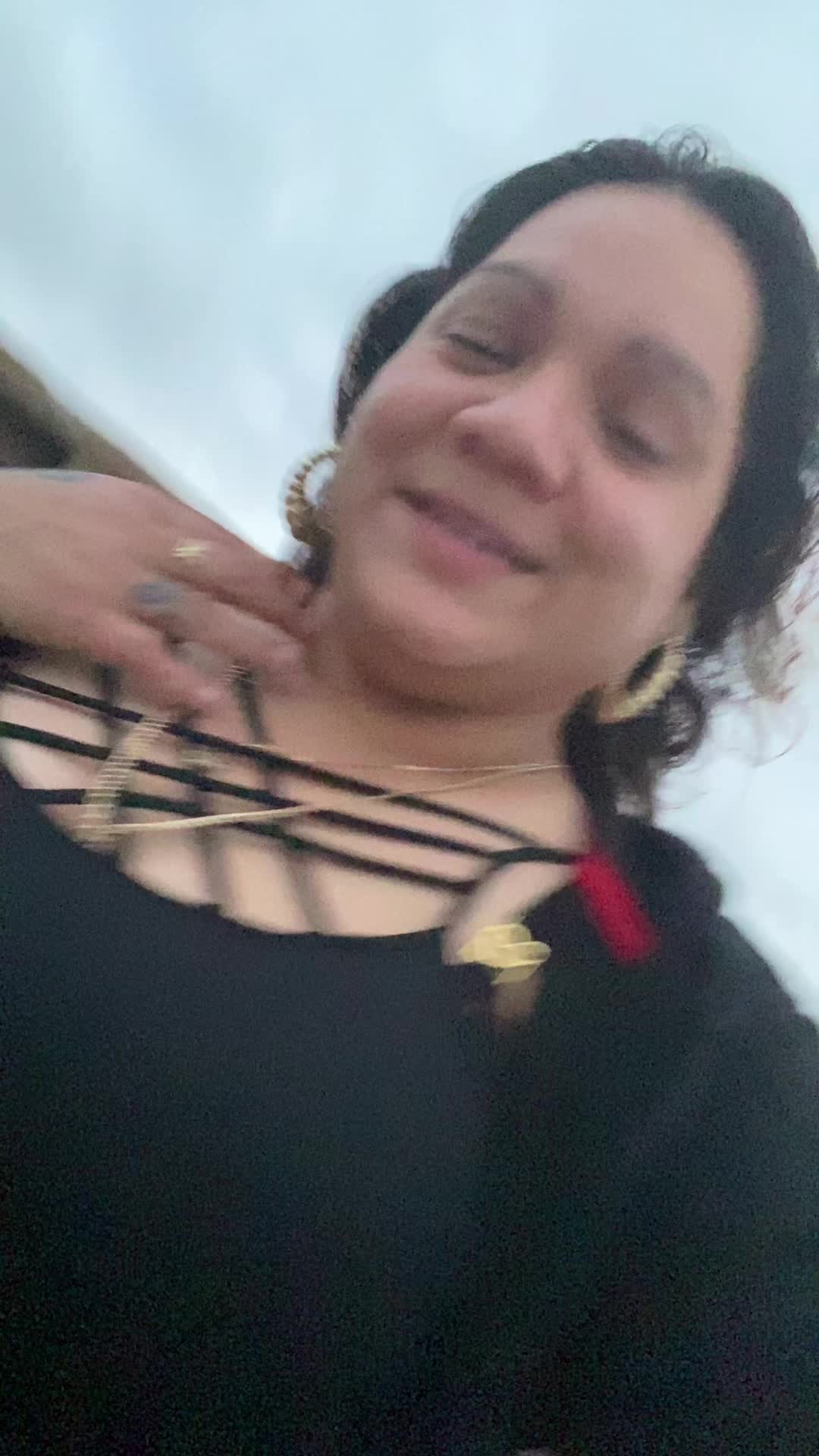 @IrisMarie9187
