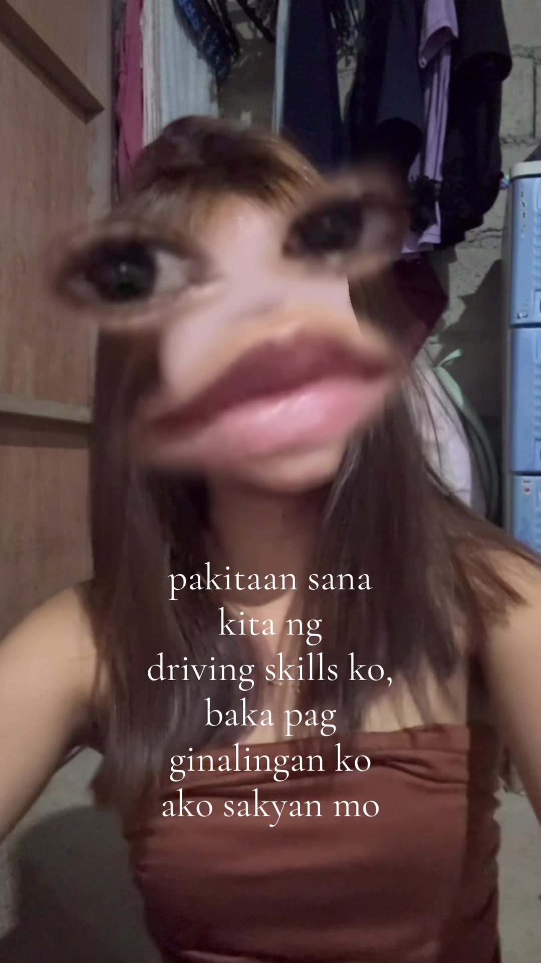 @axyzas