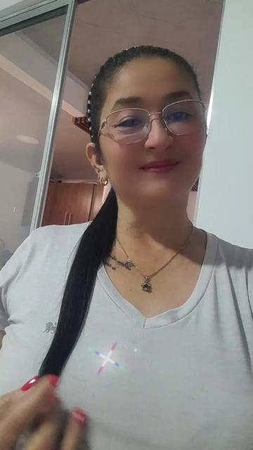 @erika_@√b©/