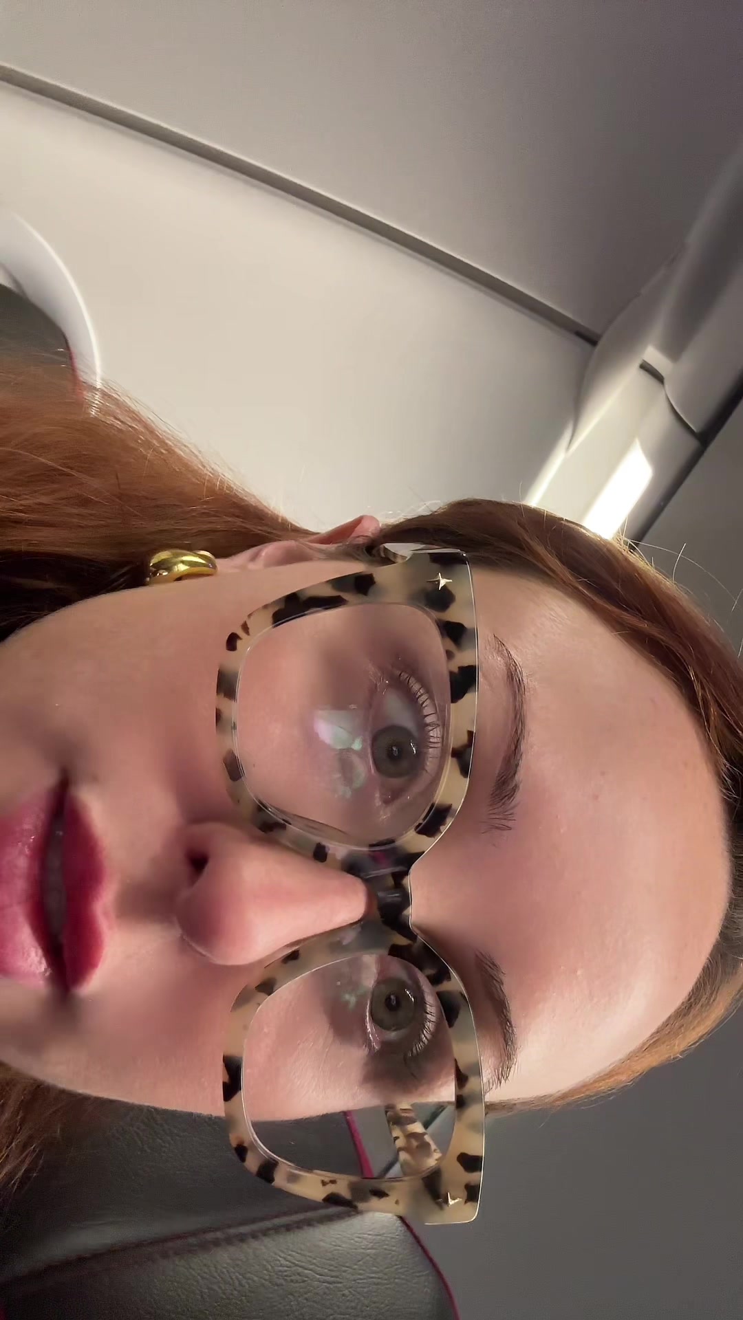 @♡ ✈︎⋆⭒˚.⋆ Destanie ೃ࿔ *:・♡