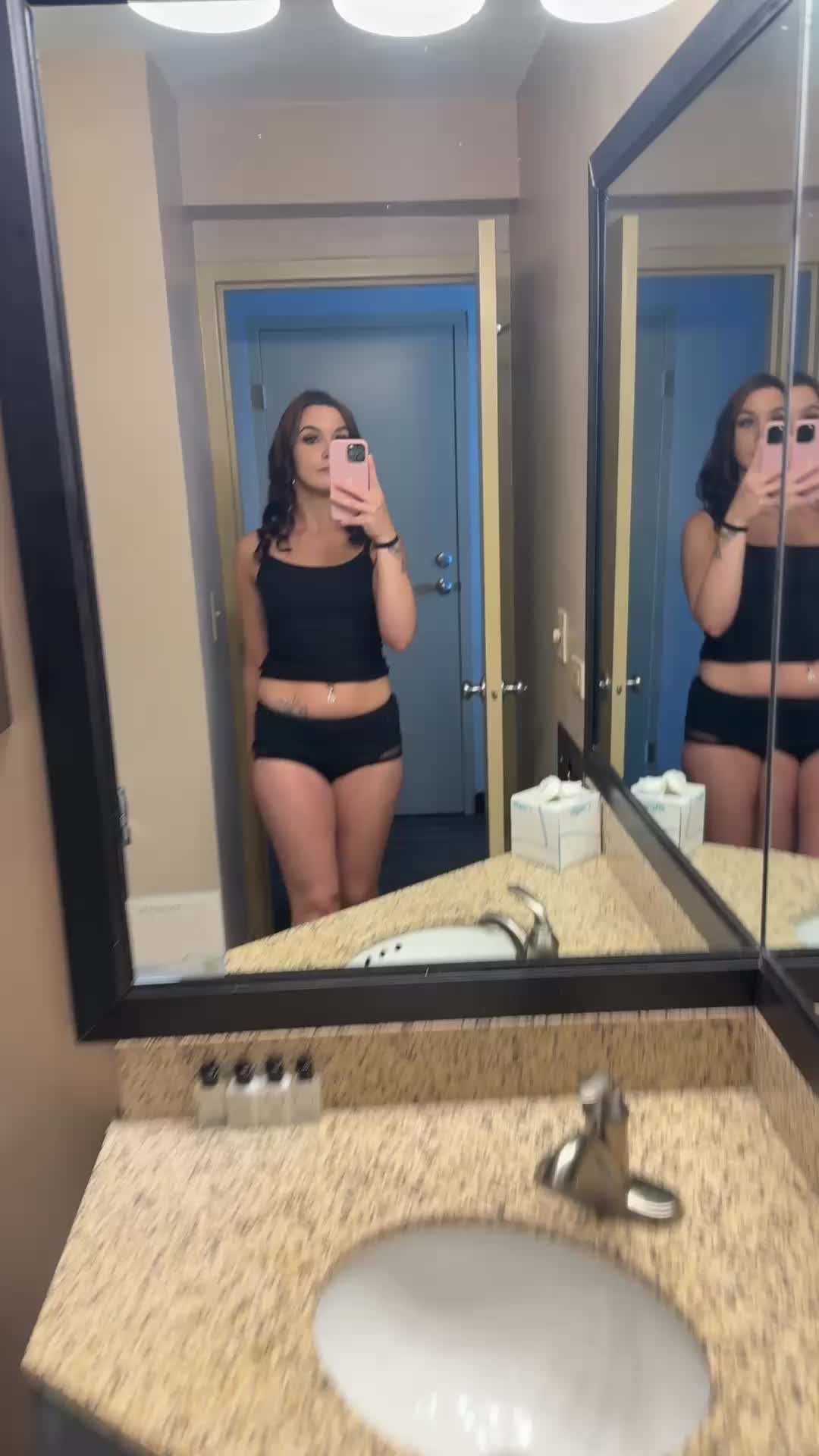 @SAPPHIREXoXo