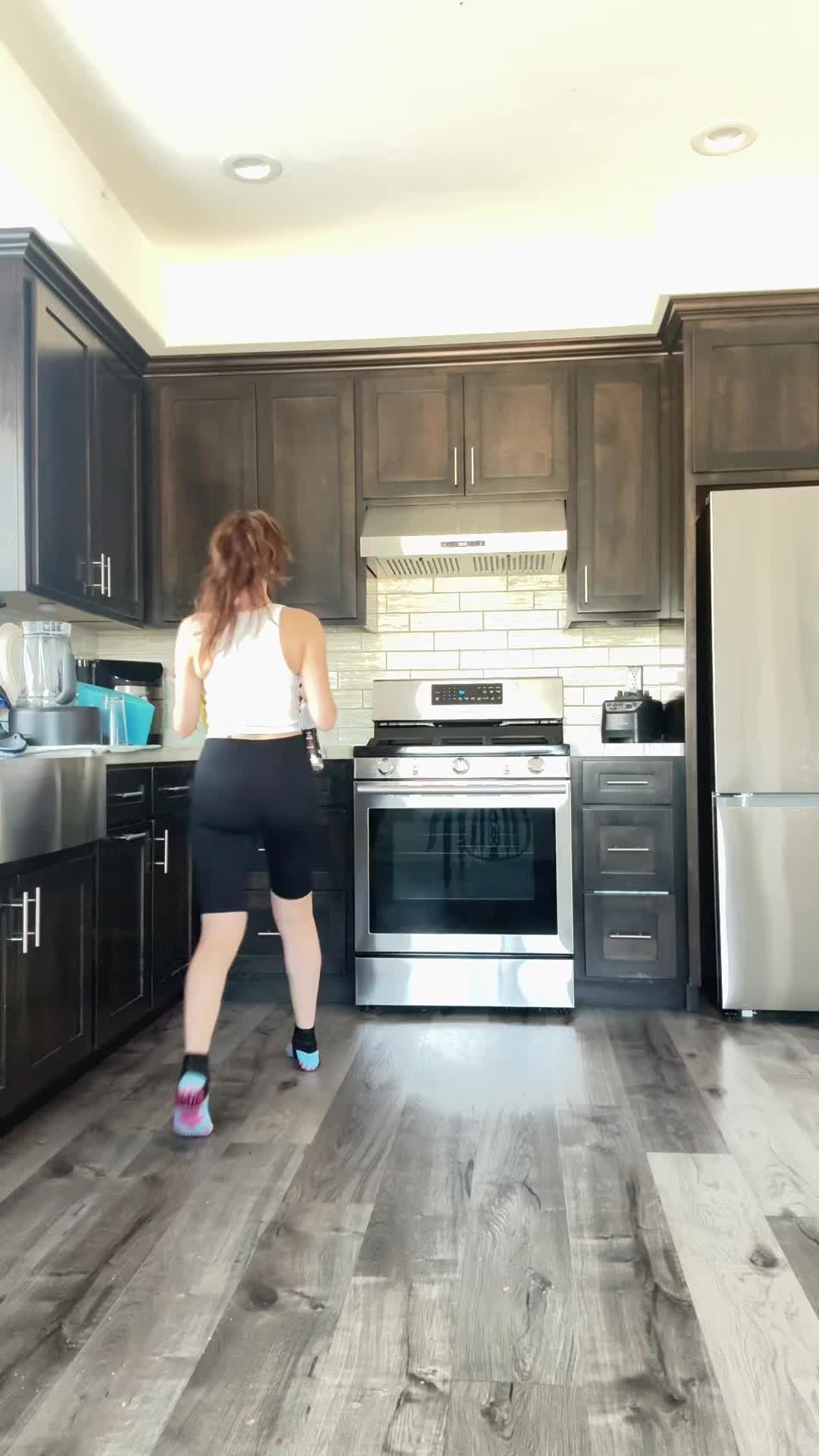 @ADRIANA