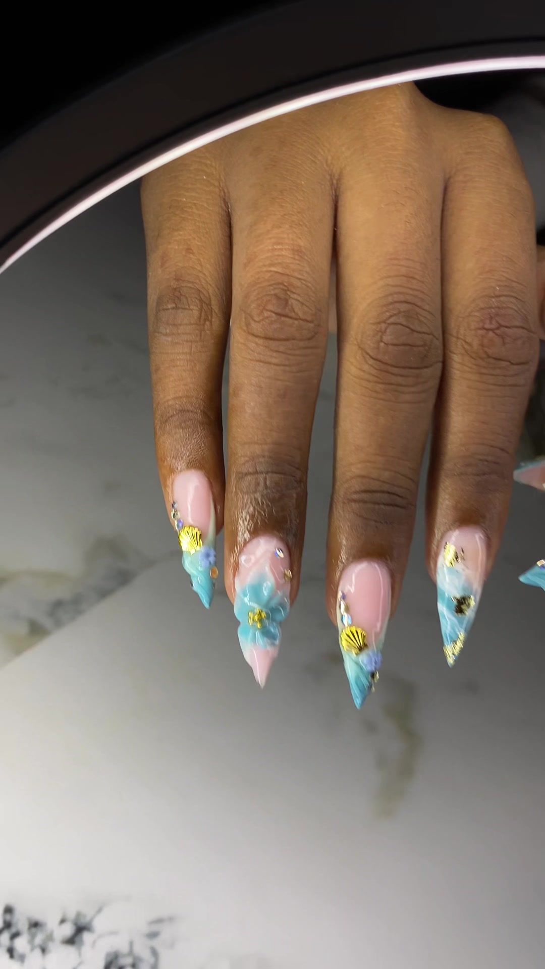@minta_nails_