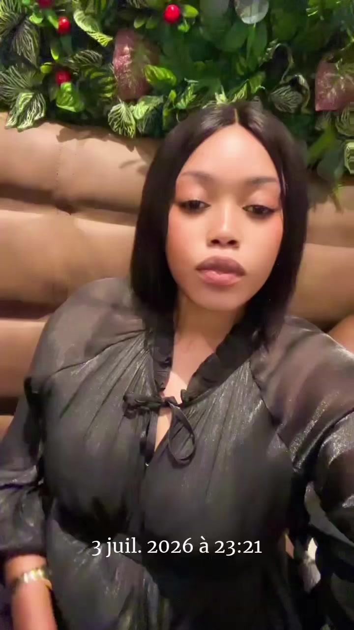 @Larrissa7