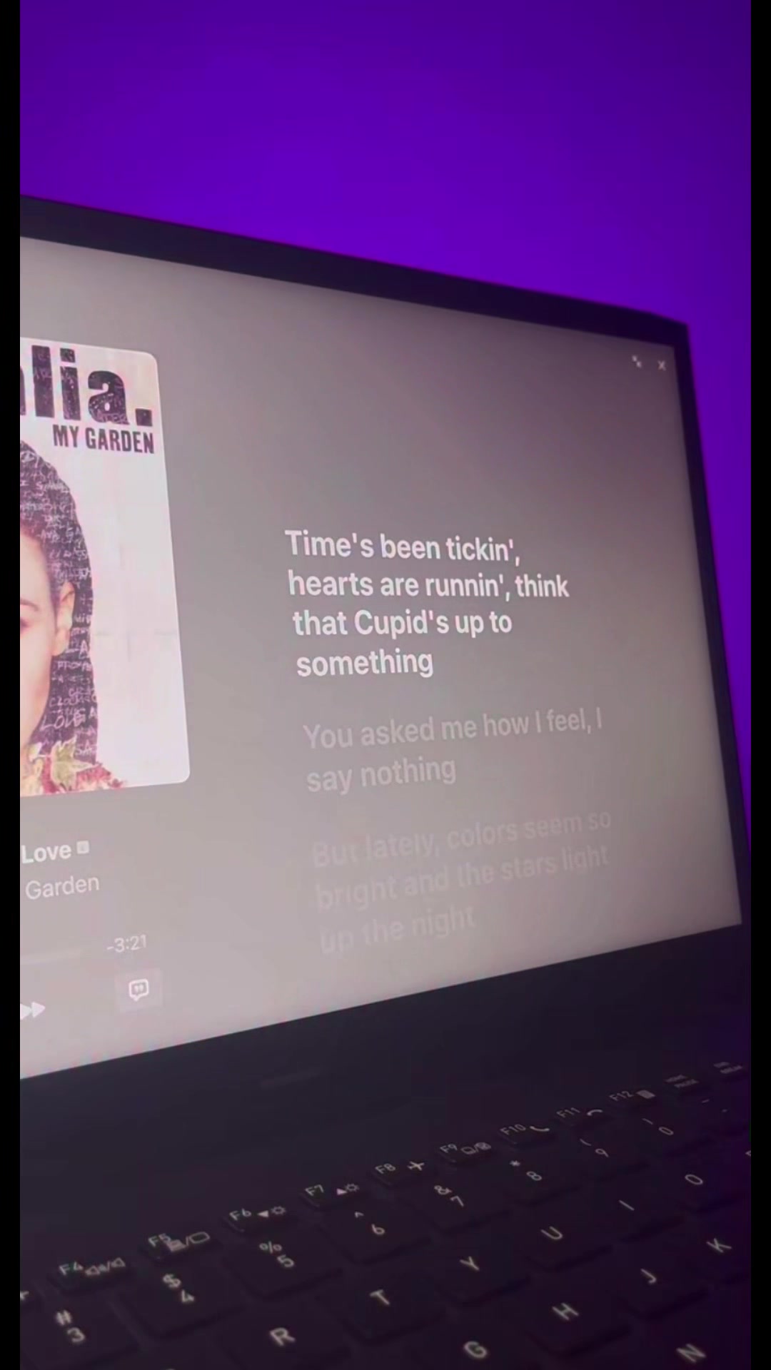 @.🎧.