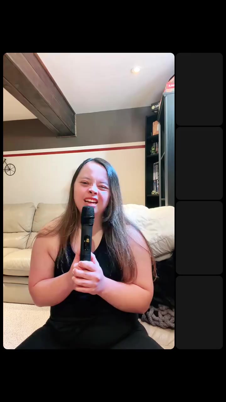 @queenfamous87