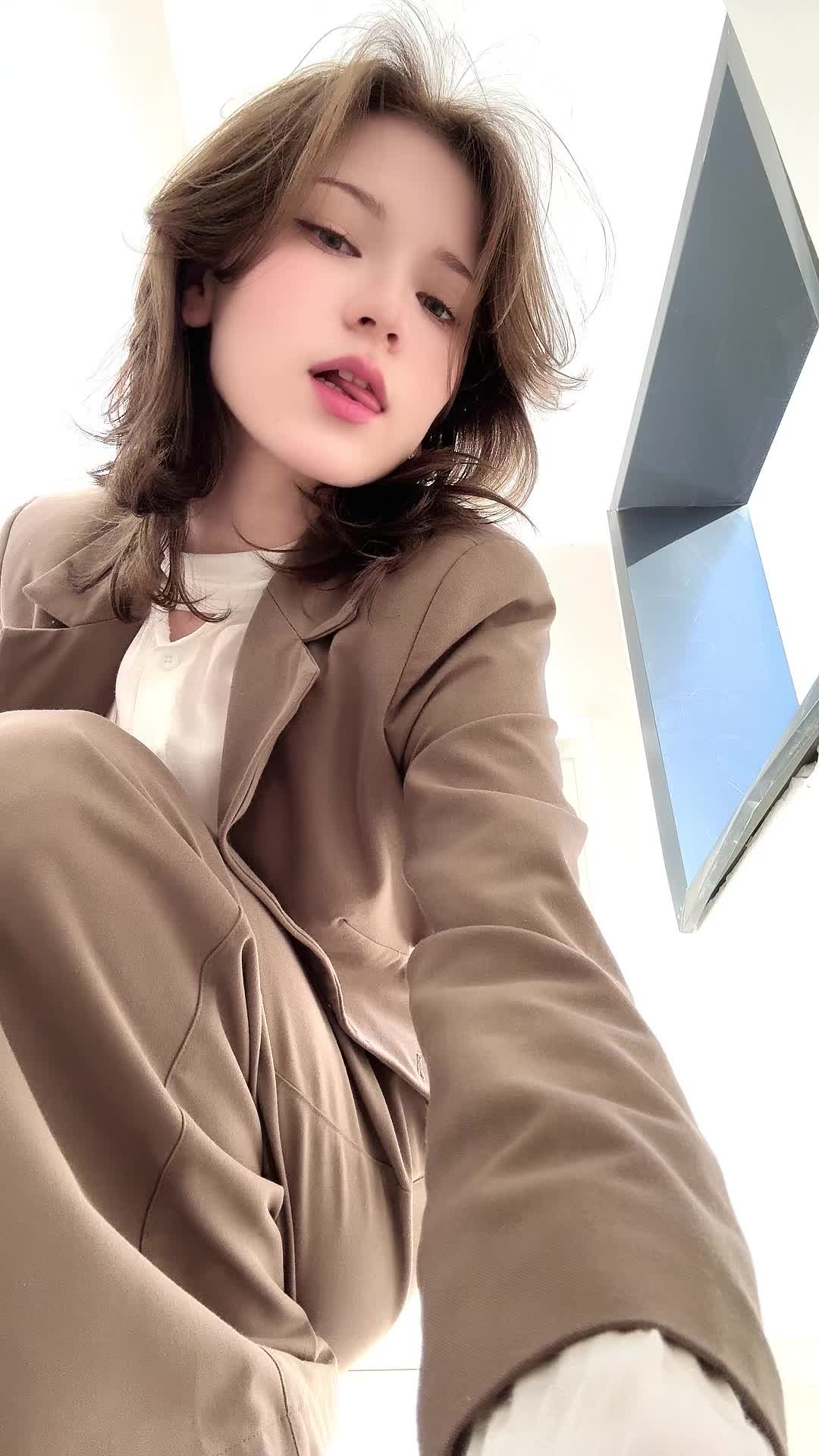 @ahyun.dance