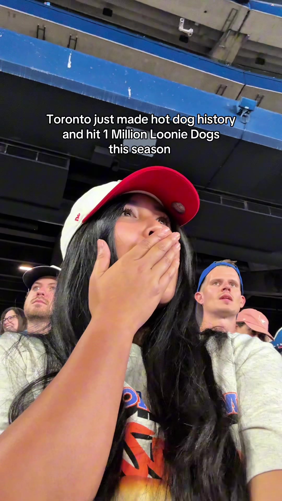 @Ang ☻🇨🇦