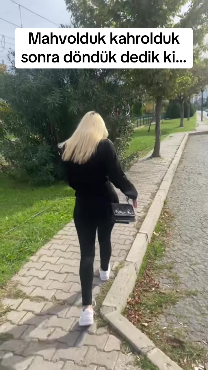 @Sadecemeldaaa
