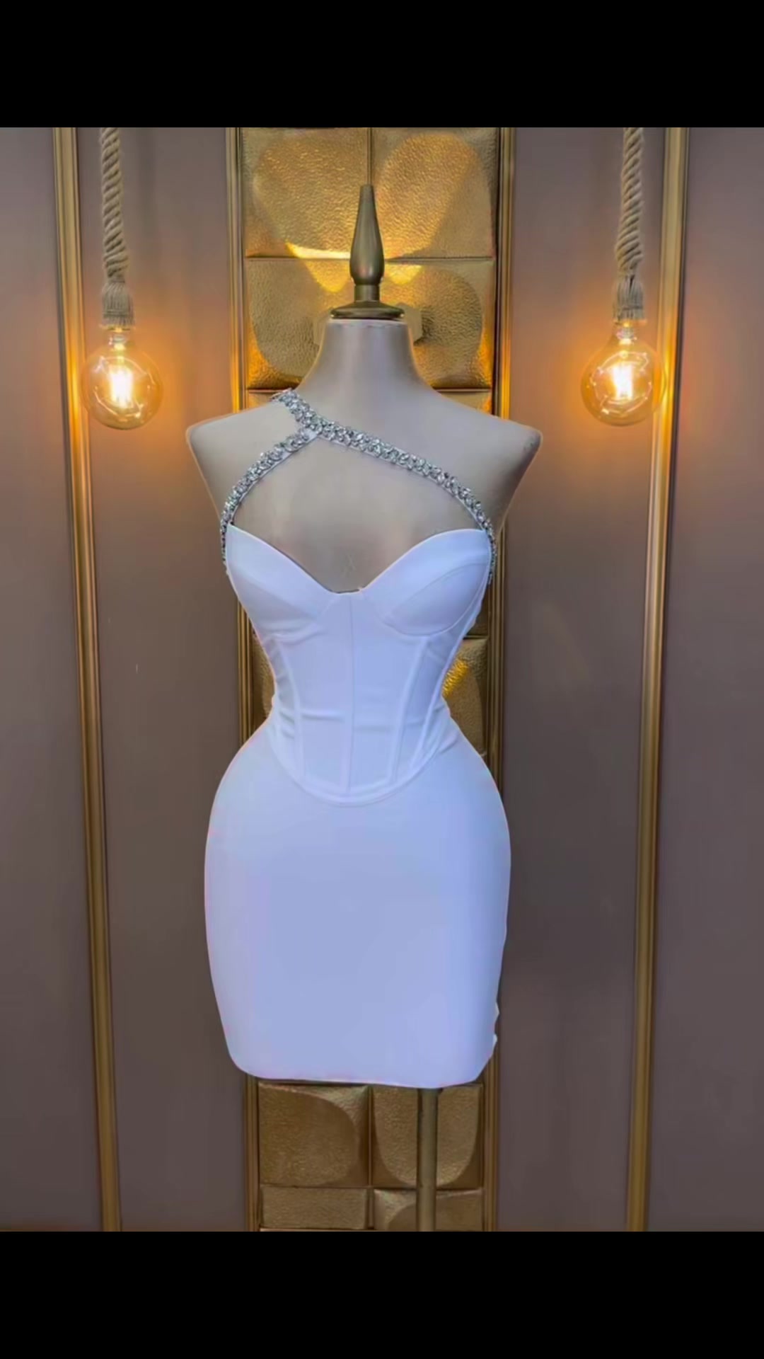 @Mama Beauty-store and salon