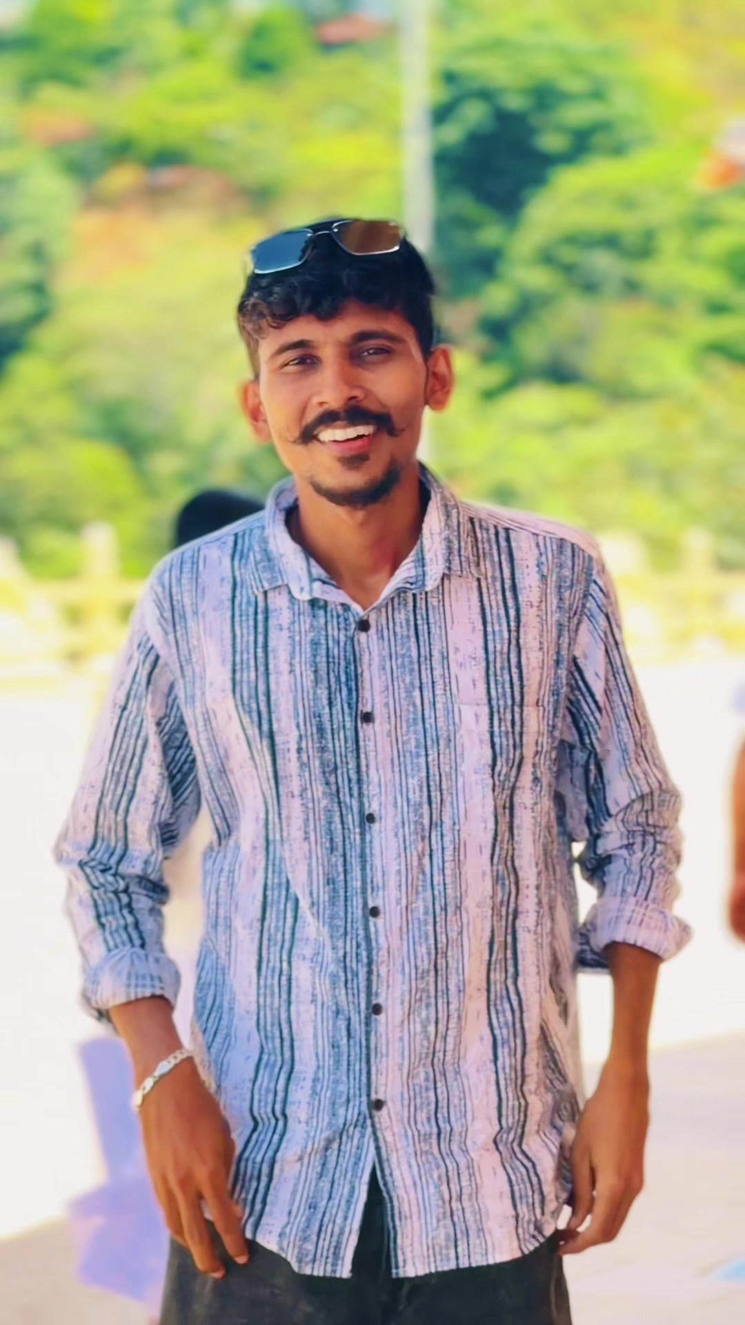 @Supun sadharu ( ටිටියා)