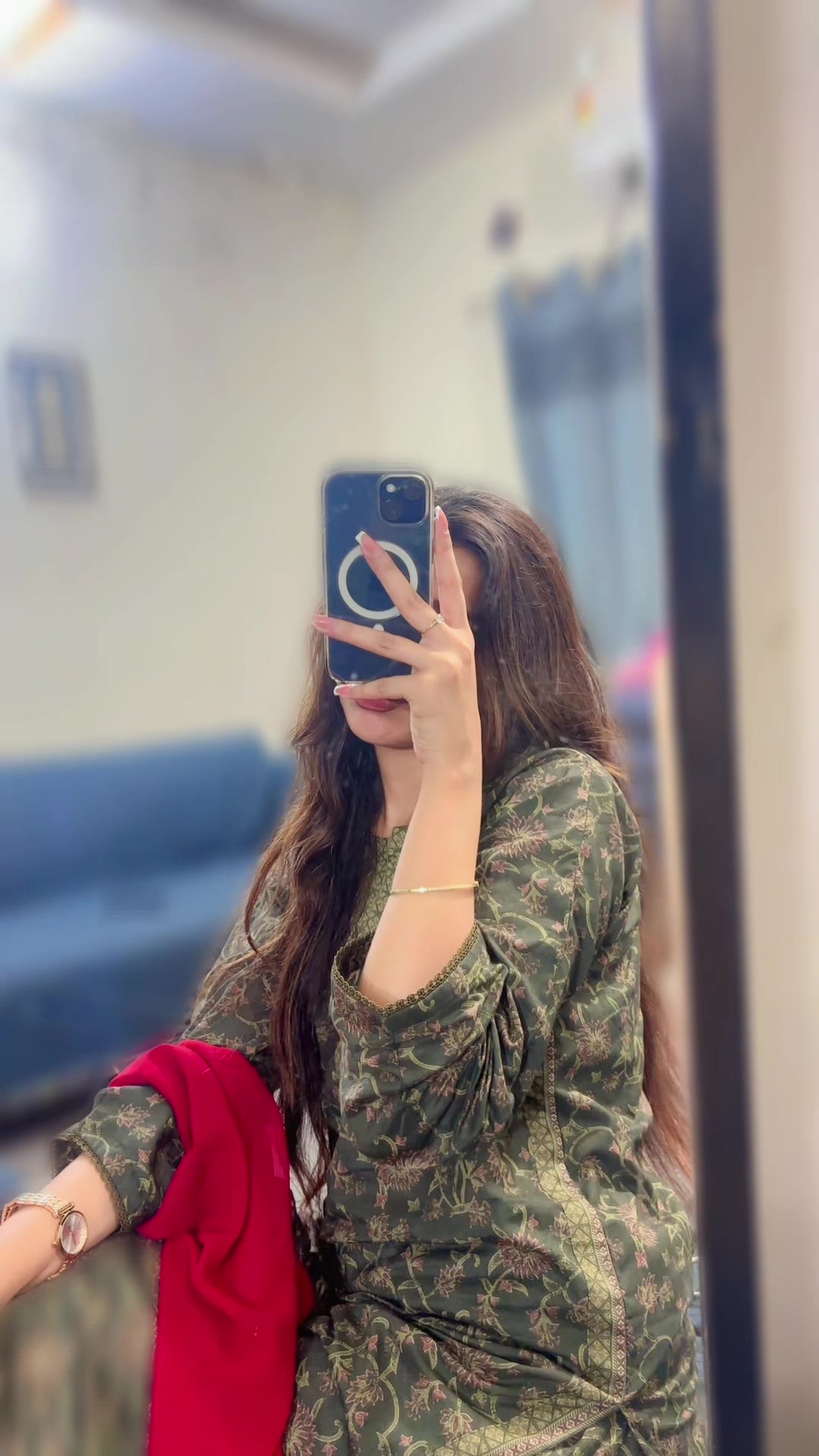 @Marry@😘