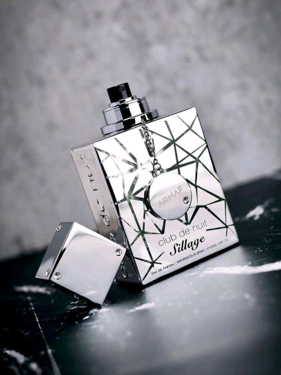 @PERFUMAURA