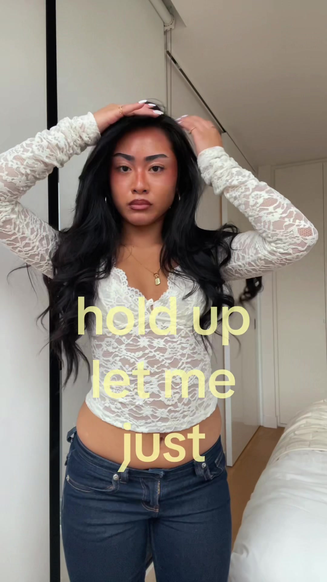 @TH💋NIA