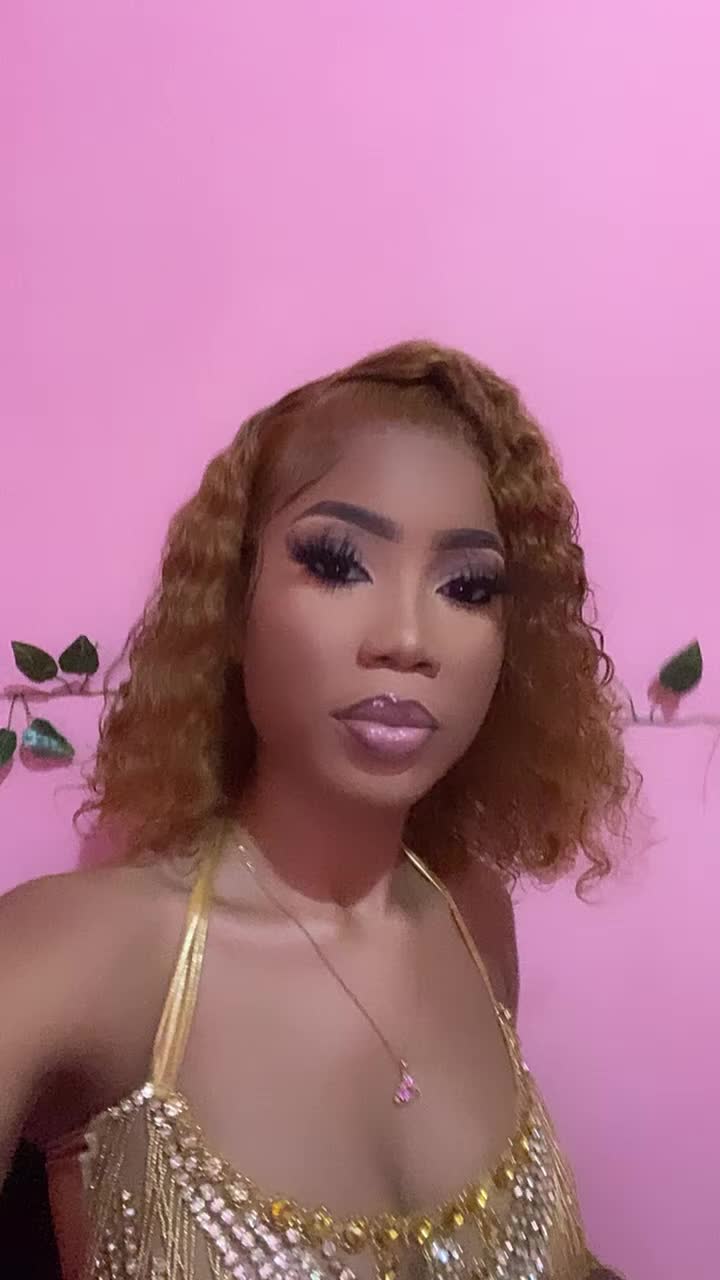 @Shan_