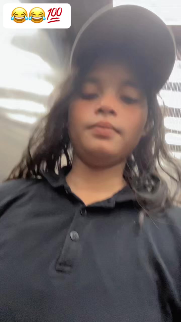 @(Nishubattra) world queen 👸