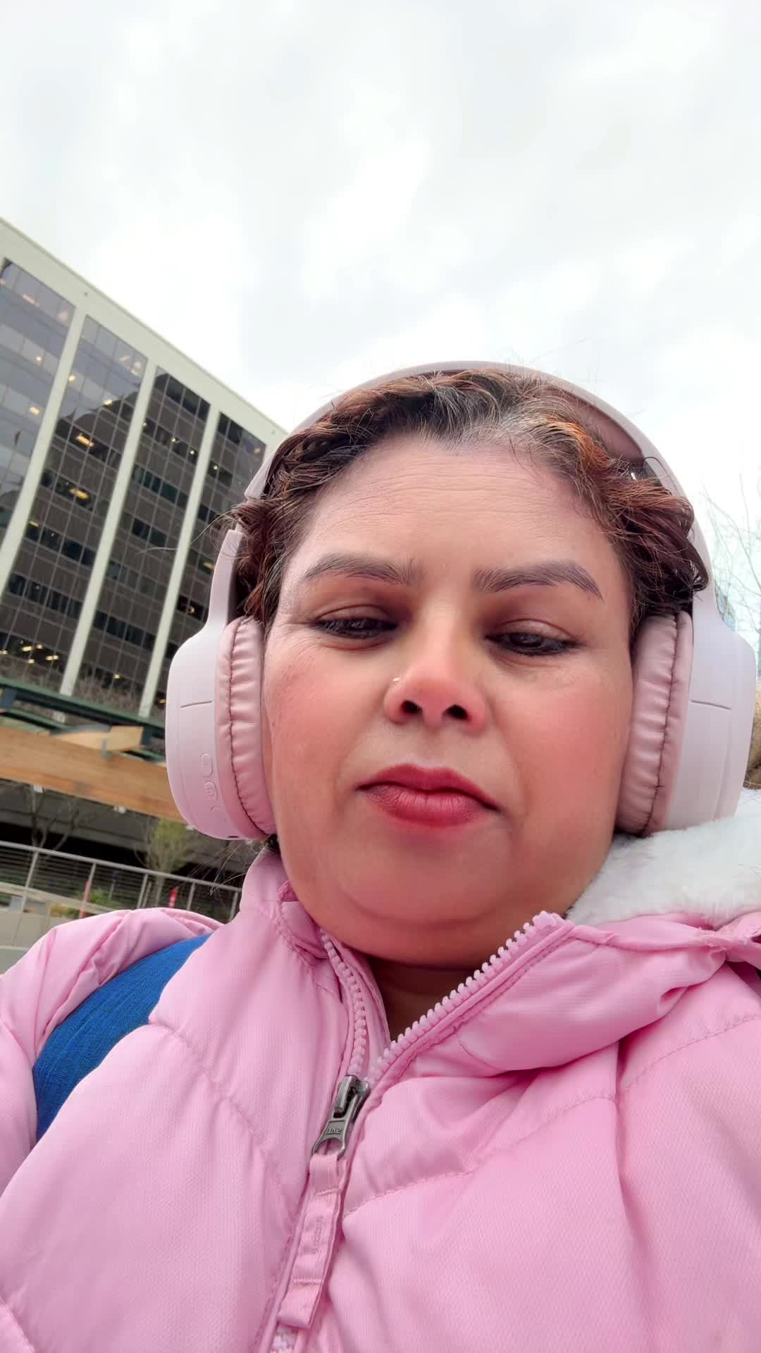 @Falguni Joshi693