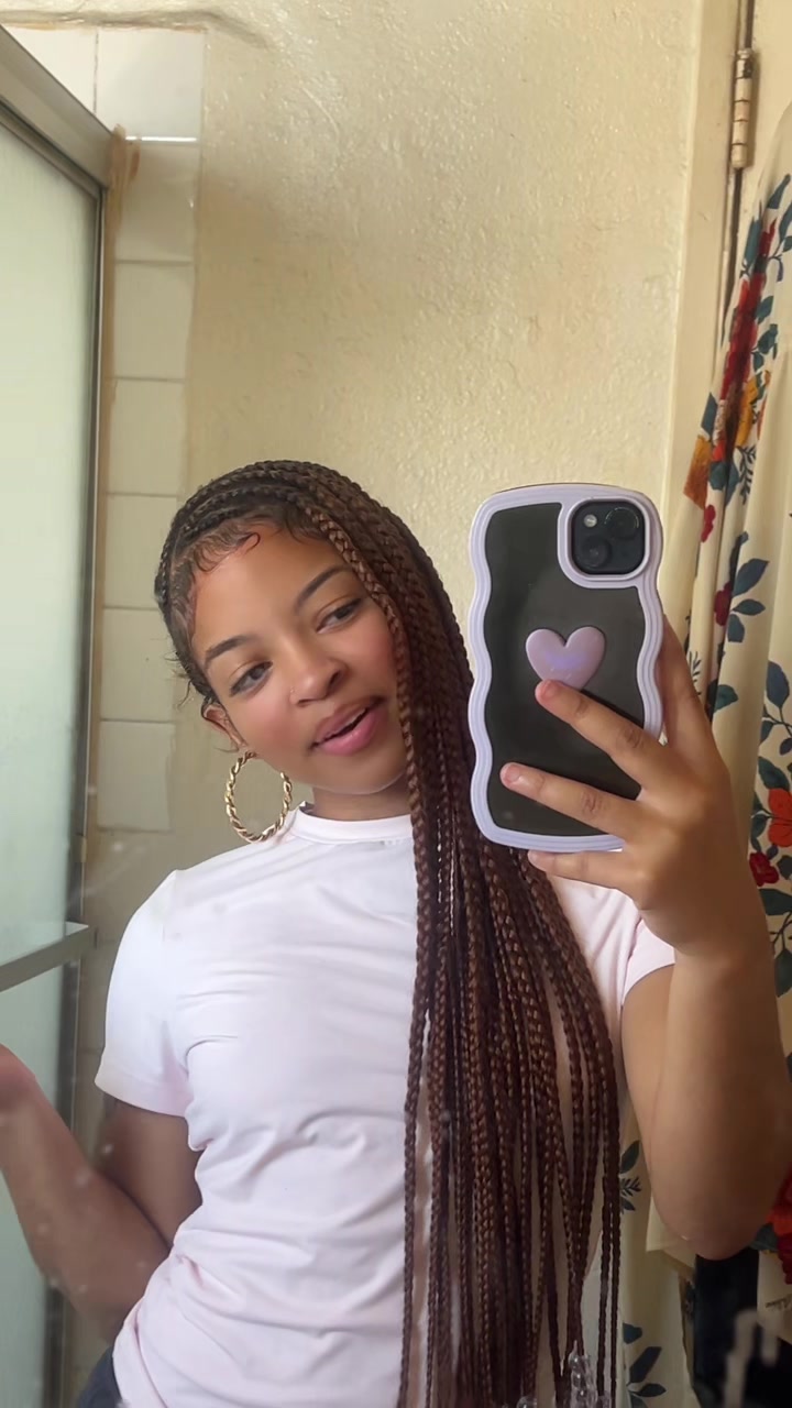 @thaonlyygirlyy