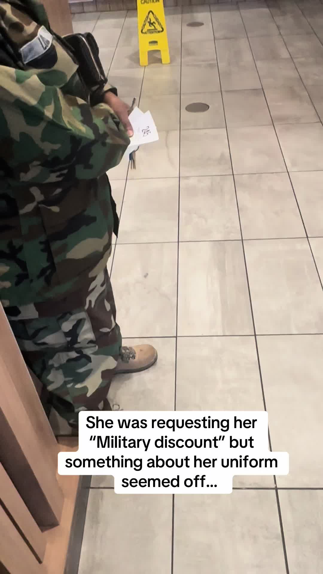 @Official Dee&rsquo;sSpot