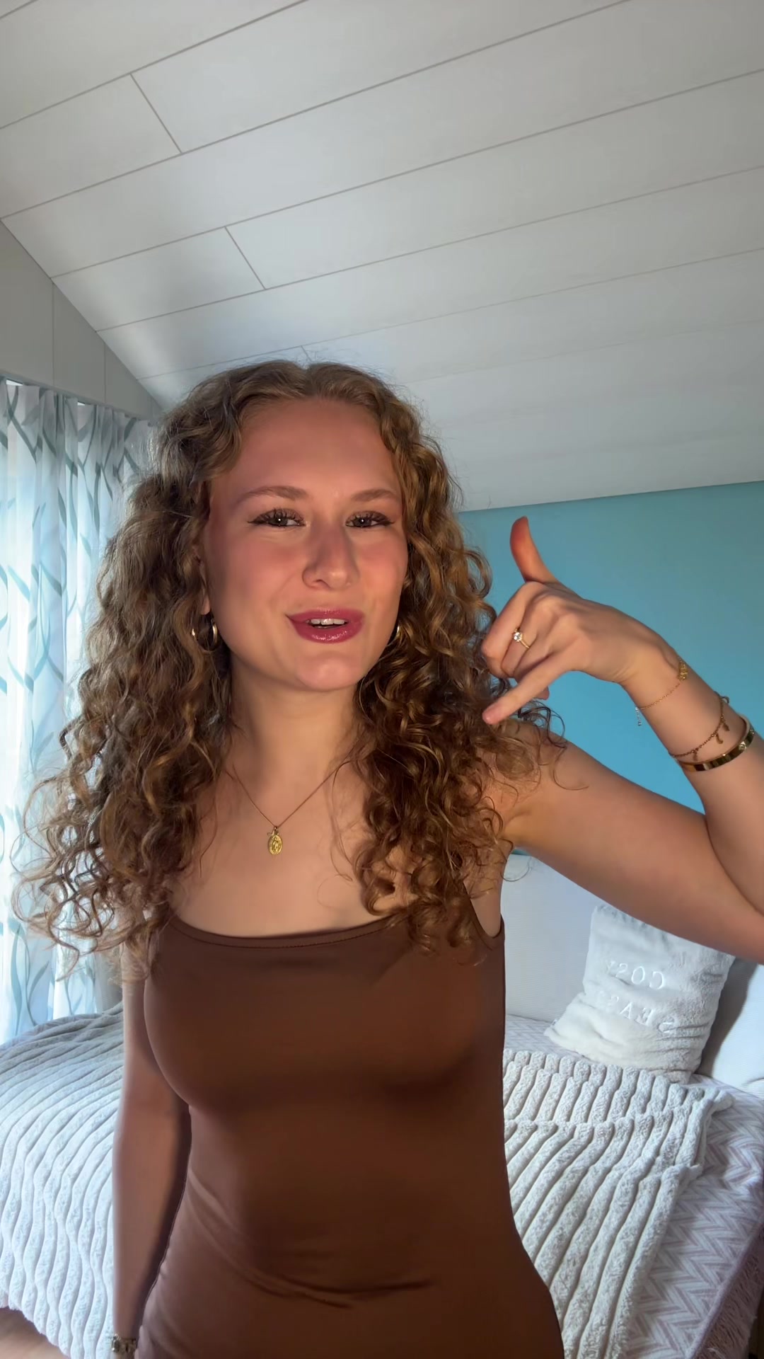 @𝑹𝒐𝒎𝒚