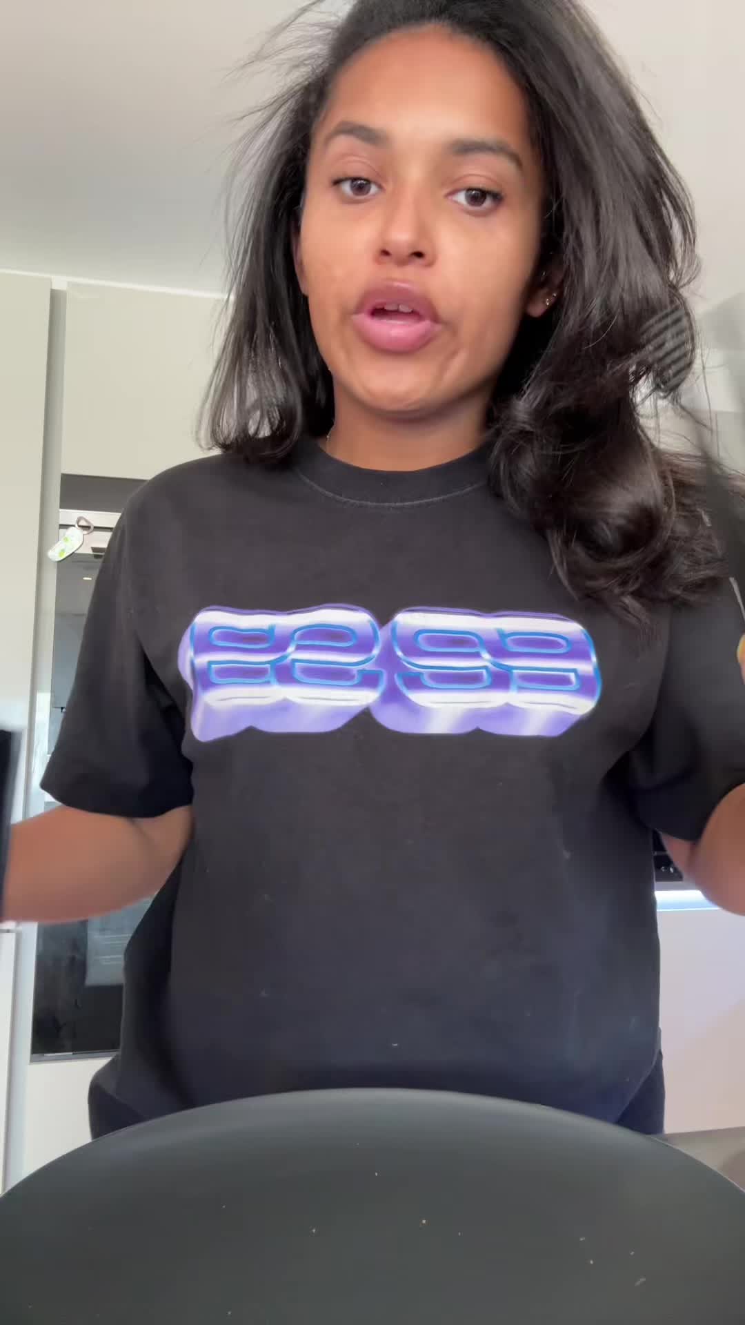 @Elise