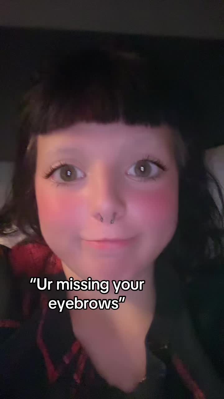 @Lina🖤🦇