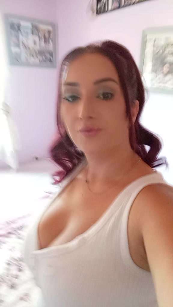 @Amira majka 9 djece