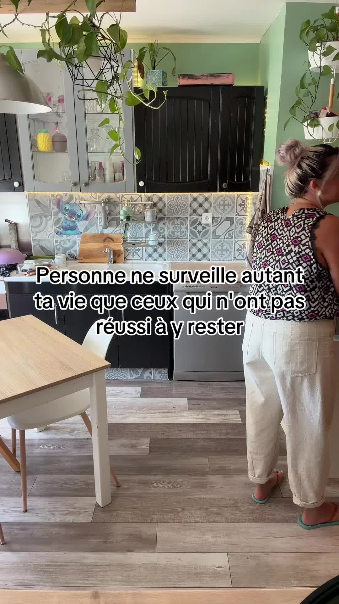 @MeL🌿⃤🧸 🐝🐺🌼🐻