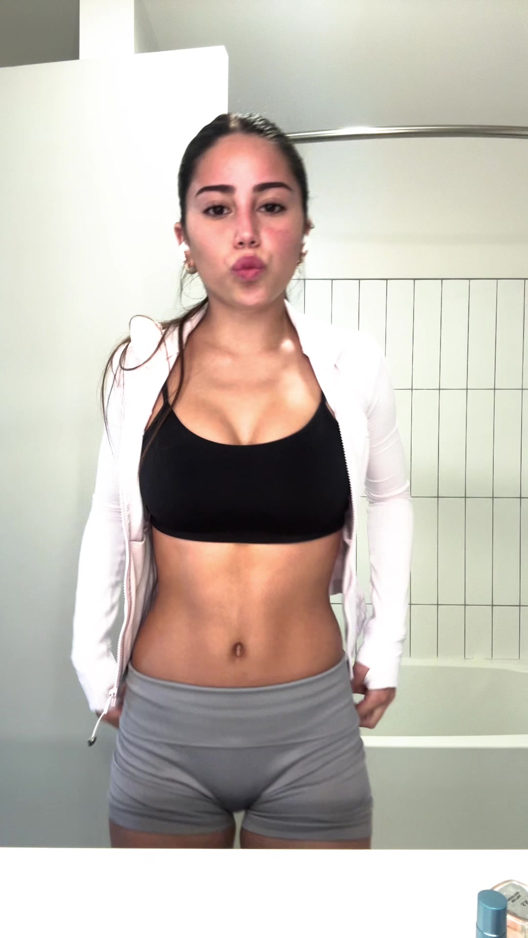 @fernanda.m1403