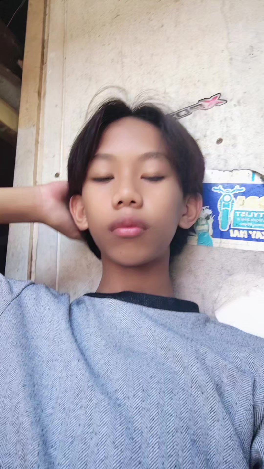 @ELLIE SALVADOR