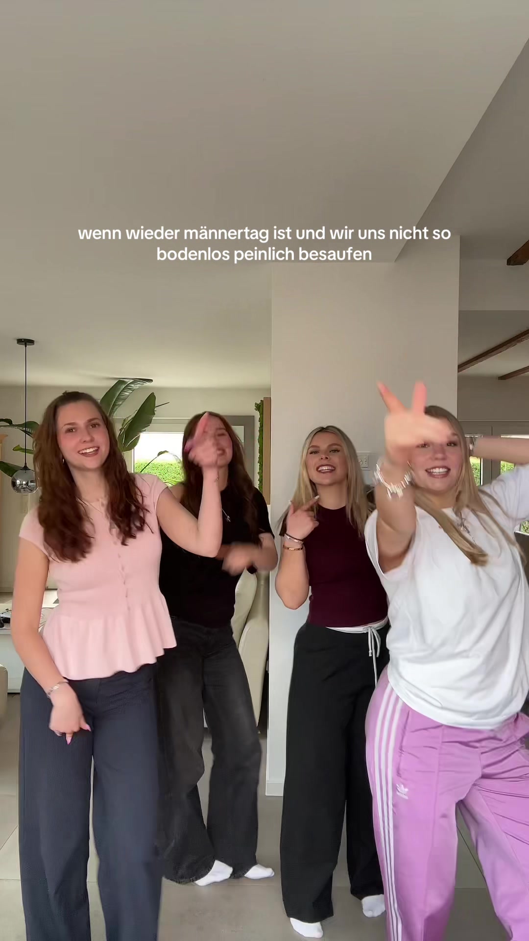 @elena