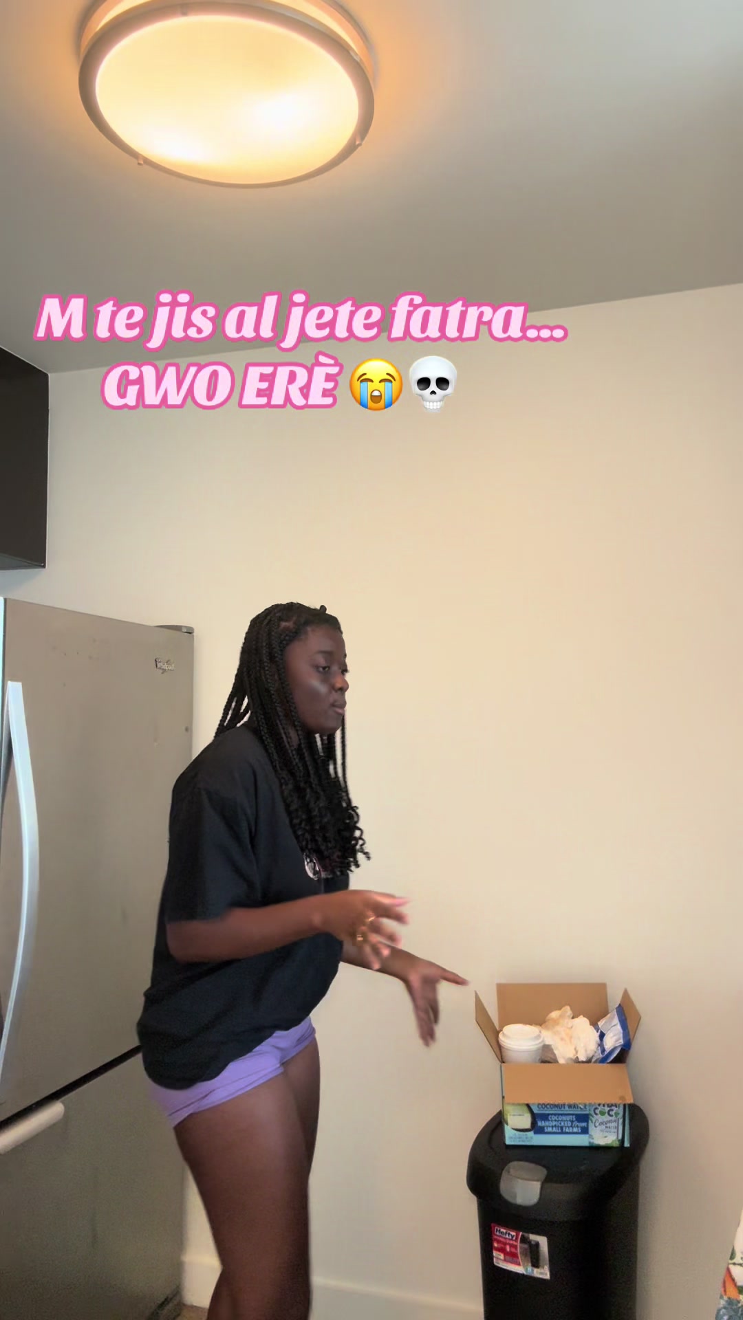 @H0lliw00de