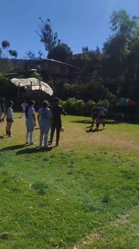 @REVOLUCIÓN FEMENINA.⚽️🧠❤️