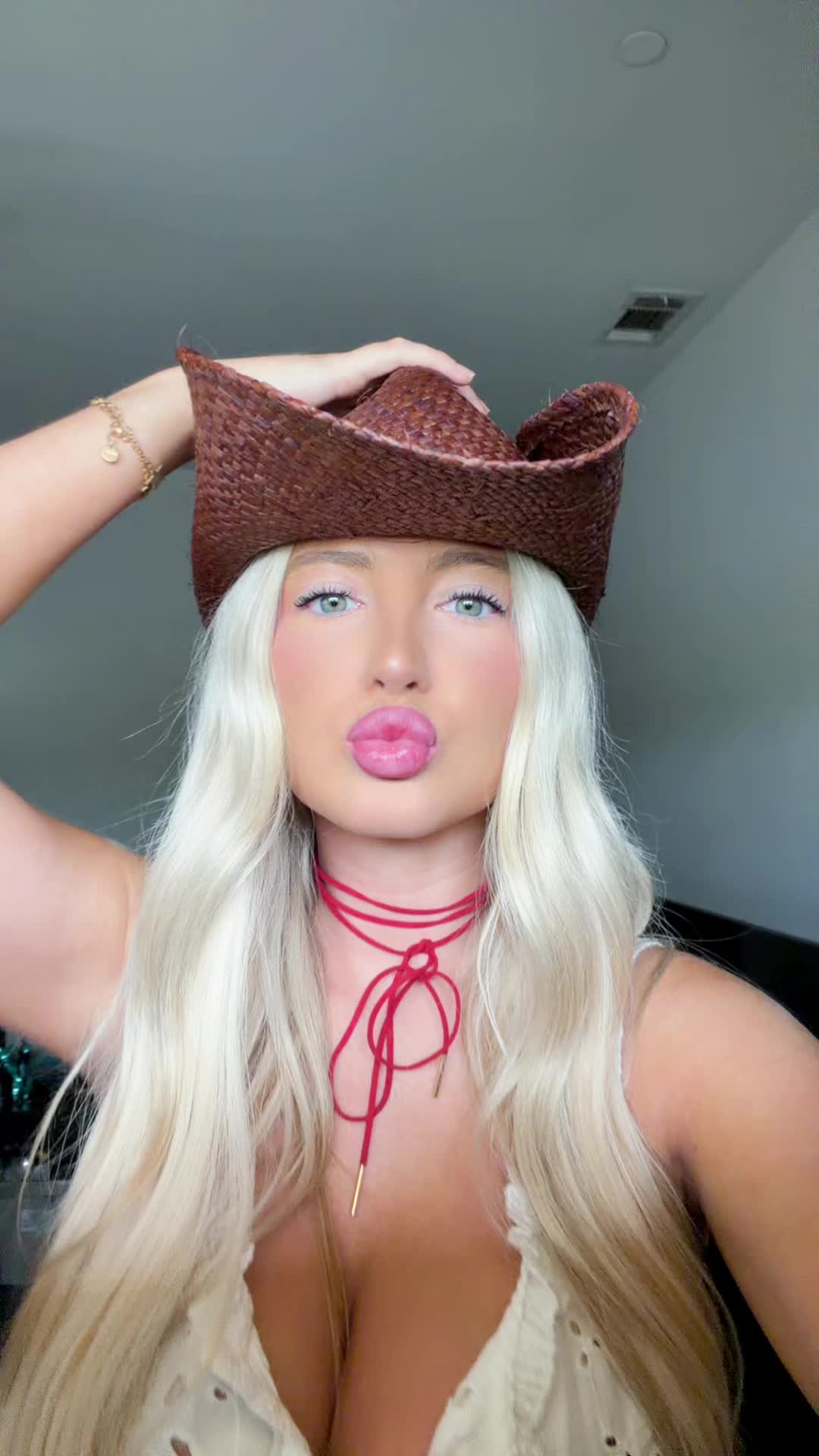 @Sammie🦄