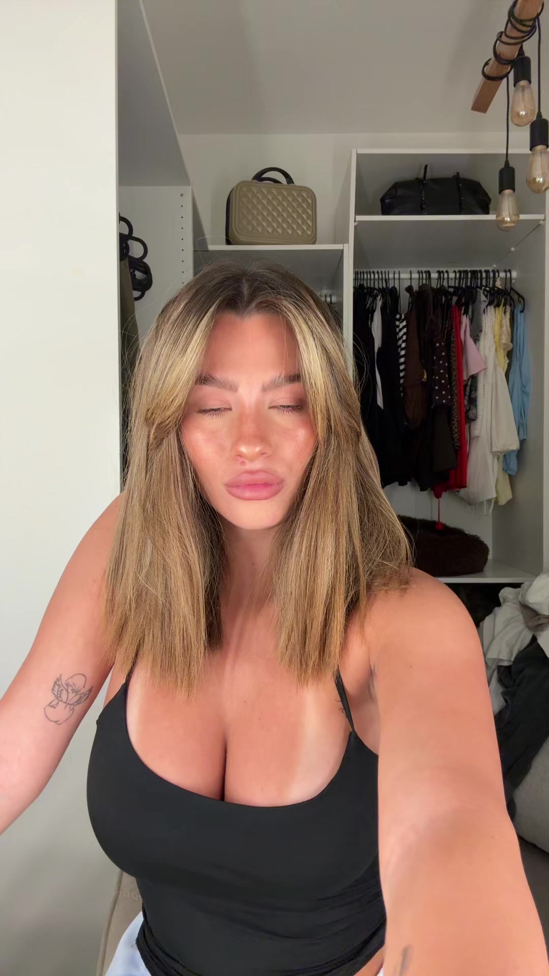 @🌺