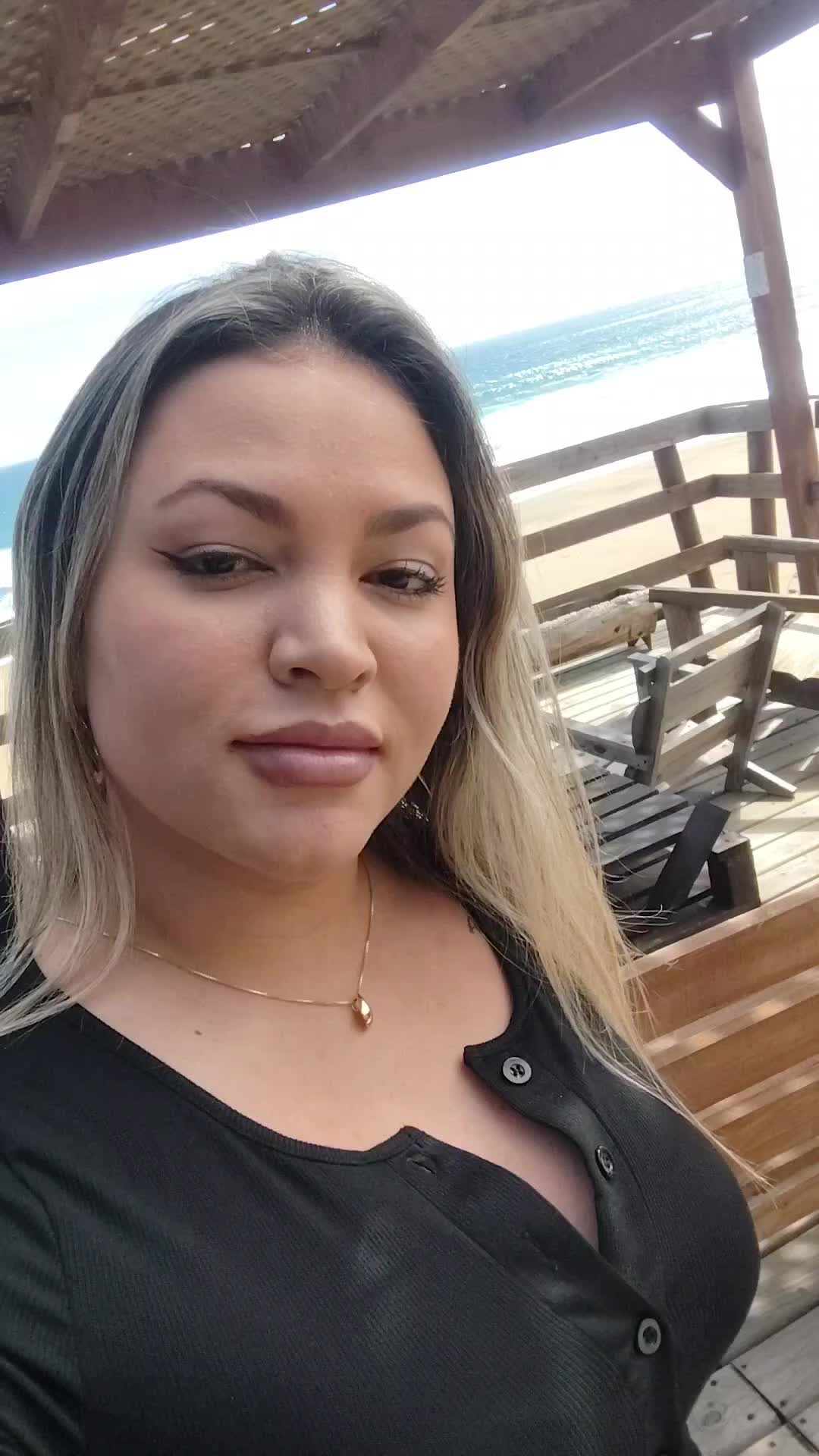 @𝓐𝓷𝓪🌻