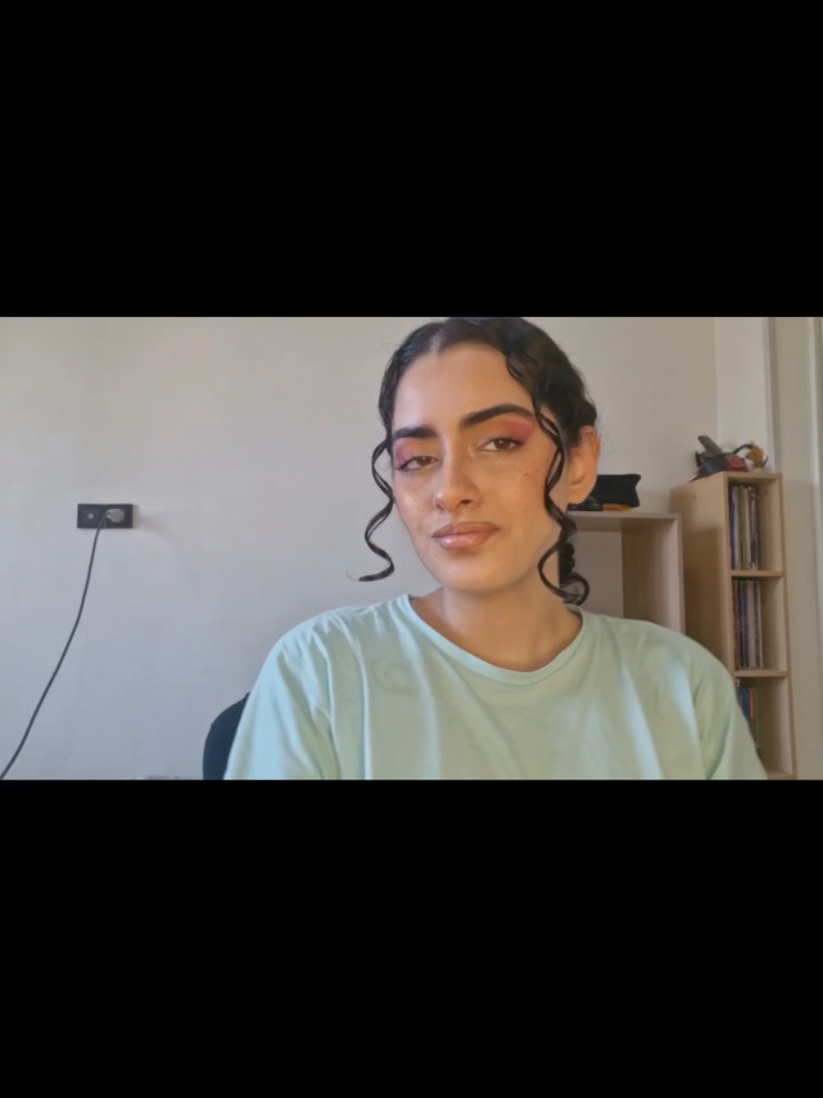 @🤨