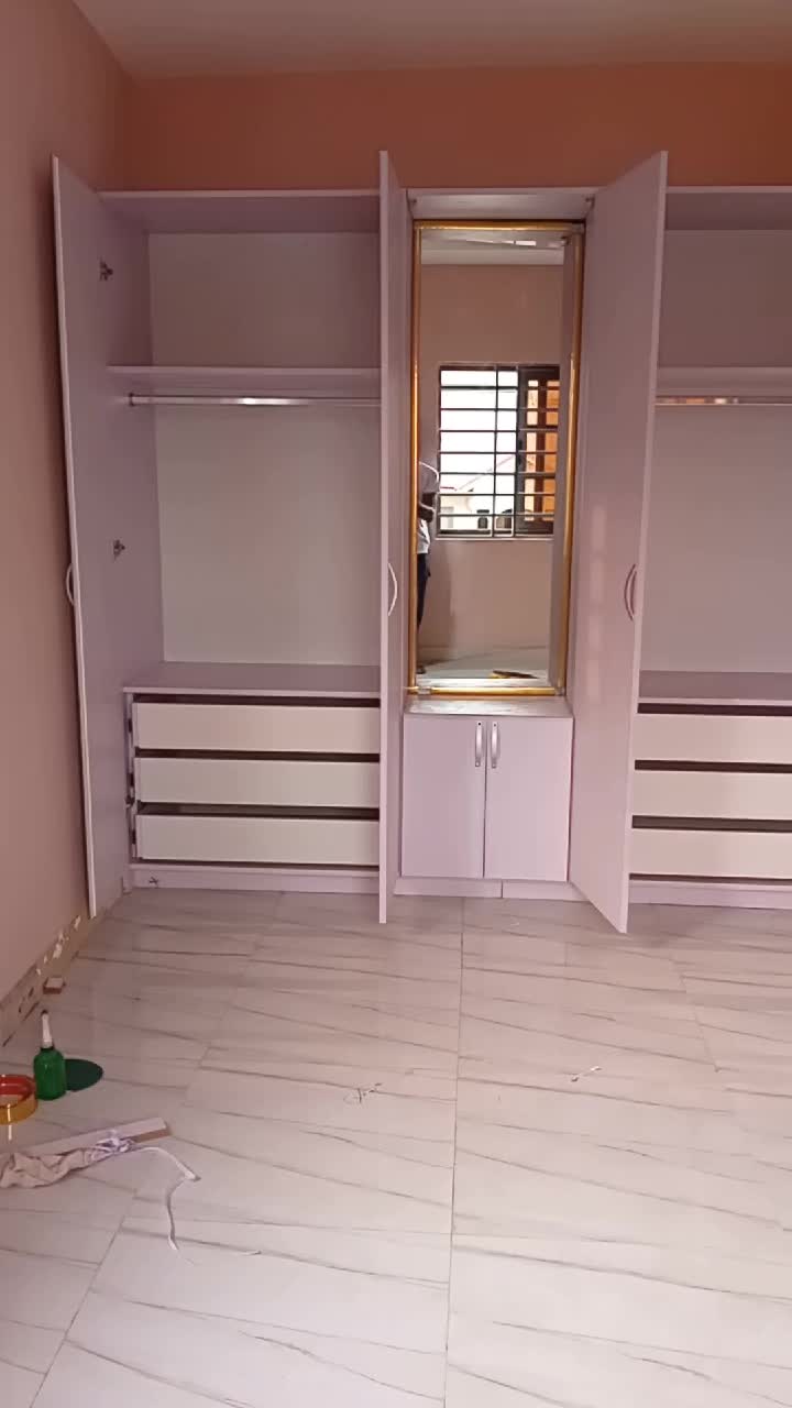 @#Carpenter