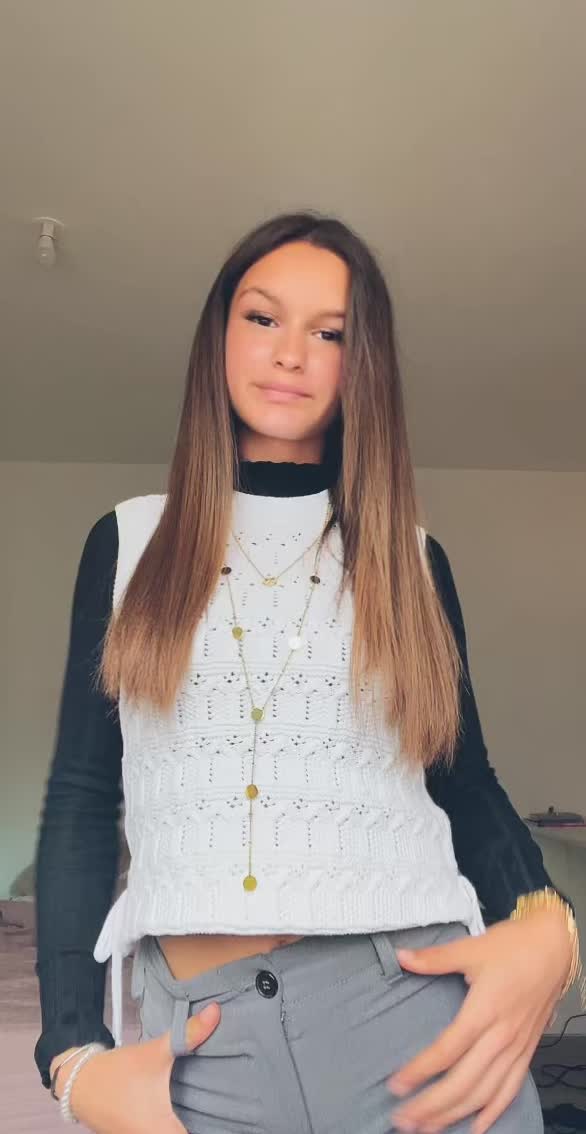 @Capucyneeee