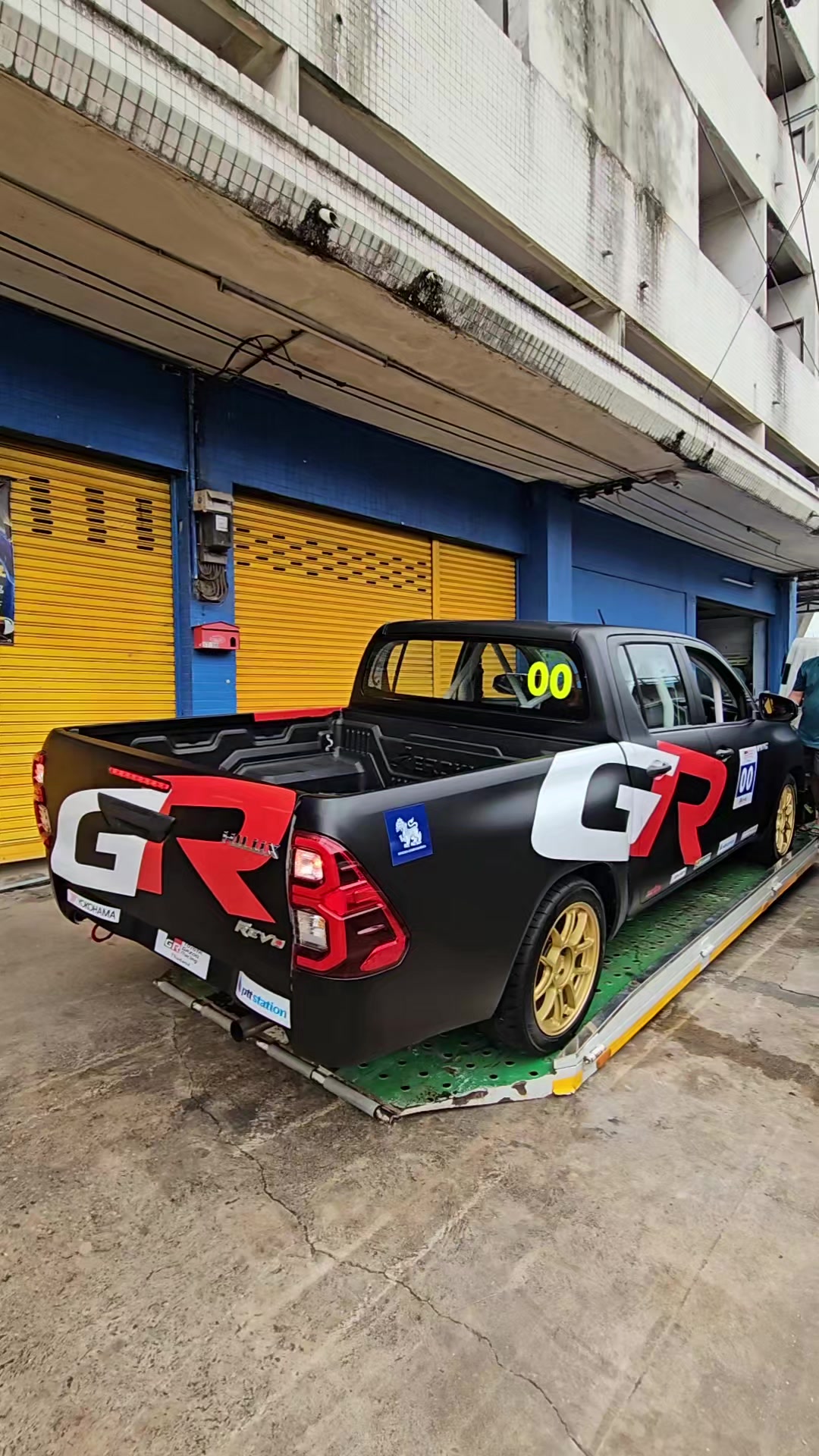 @Ozone motor sport