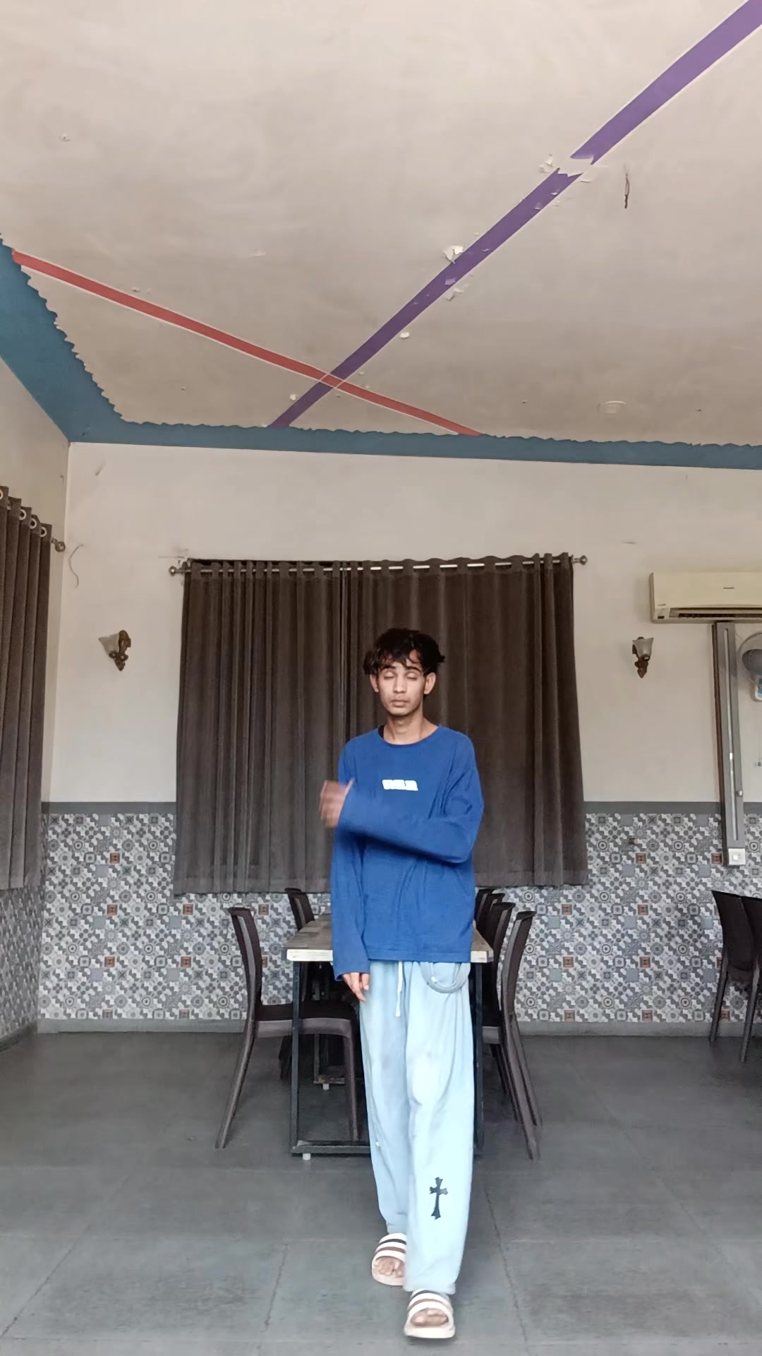 @fav alone 🗯️💐🇳🇵