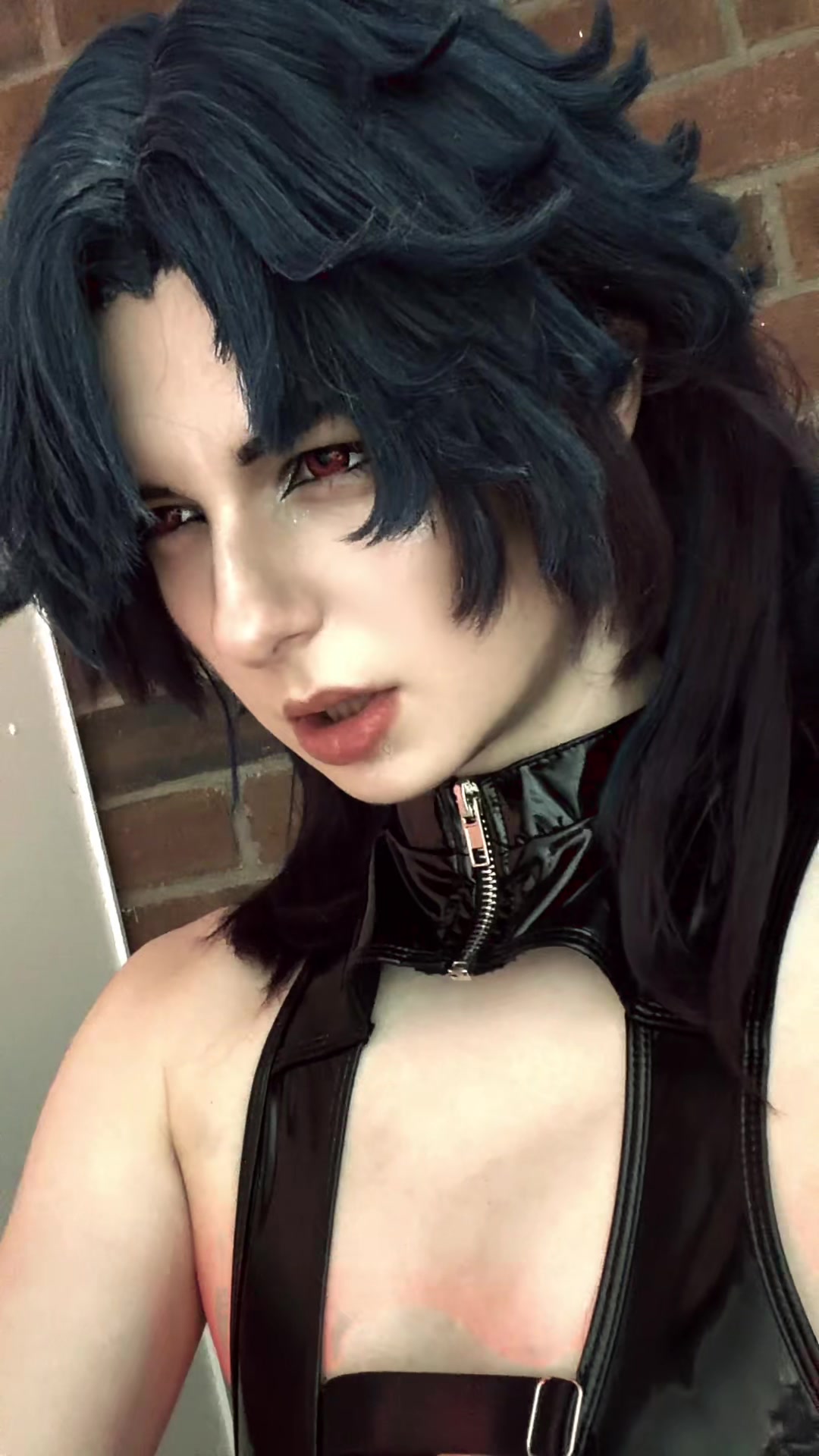 @LunarNoir