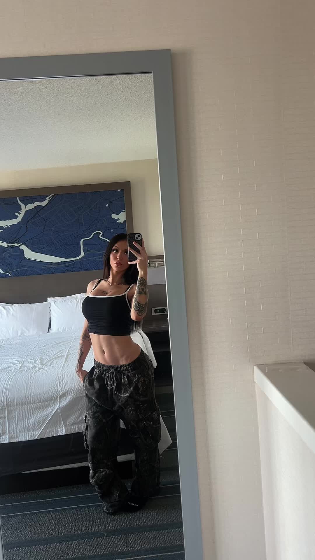 @Elayna Black/Brie Coda