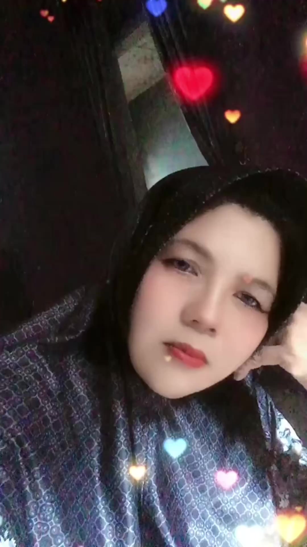 @Bundasaskia
